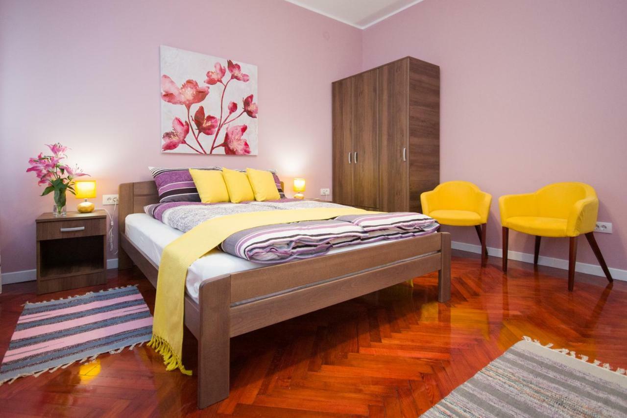 Romance Belgrado Exterior foto