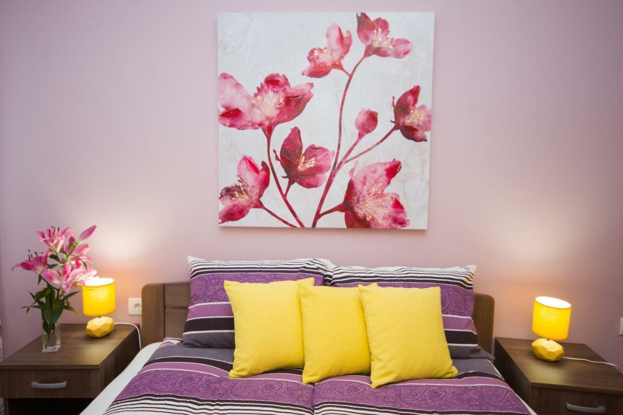 Romance Belgrado Exterior foto